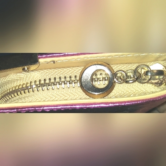 "Meilaine" Hot Pink Embossed Design Gold Toned Filigree Zip Wallet - Picture 4 of 5